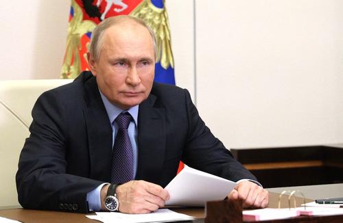 Путин: угроза коронавируса еще не отступила, в некоторых регионах ситуация обострилась