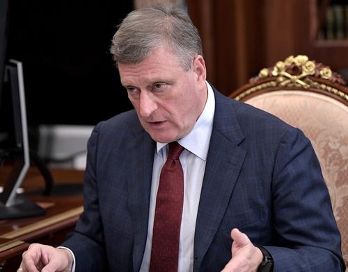Губернатор Кировской области: отказавшегося от прививки отстранят от работы, чтобы не подвергать опасности других