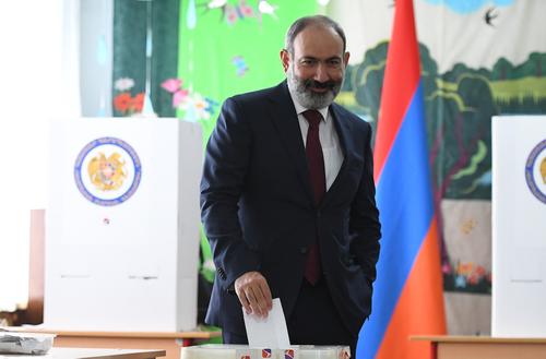 Пашинян заявил, что народ Армении провел «стальную» революцию