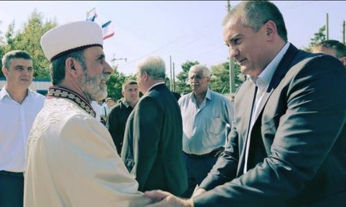 Муфтий Крыма предложил единоверцам для надёжности привиться «Спутником V»