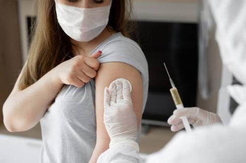 Кабинет министров Латвии принял решение ввести обязательную вакцинацию