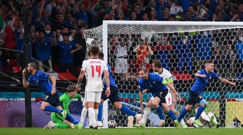Италия - чемпион Евро, Англия не сломала защиту «Скуадры Адзурры»