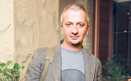 Режиссер Богомолов призвал москвичей сознательно подходить к вопросу вакцинации