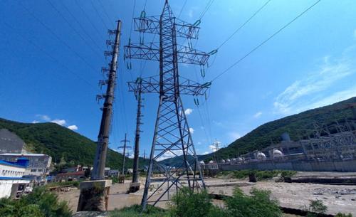 Энергетики восстановили поврежденные энергообъекты в Туапсинском районе