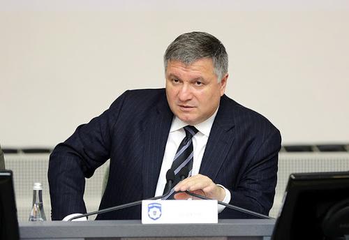 Глава МВД Украины Аваков подал заявление об отставке