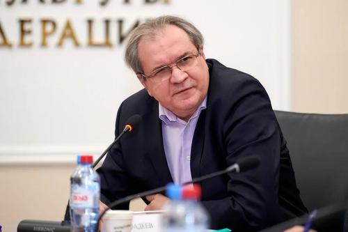 Глава СПЧ Фадеев призвал не наказывать антипрививочников в связи с информационным хаосом