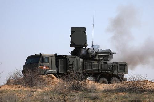 Avia.pro: российский «Панцирь-С1» на вооружении иракских военных уничтожил турецкий Bayraktar TB2  