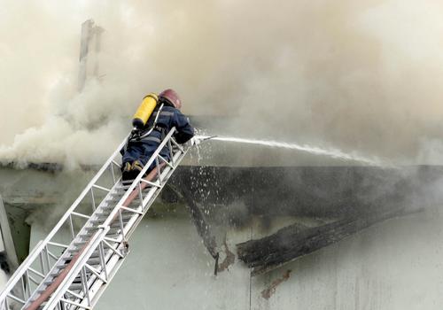 В Кинешме Ивановской области произошёл пожар на складе с текстилем