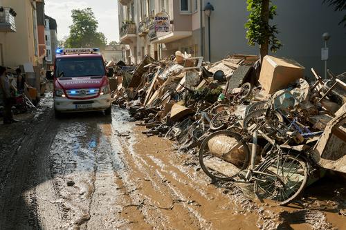 Восстановление пострадавших от наводнения районов на западе Германии может занять несколько лет