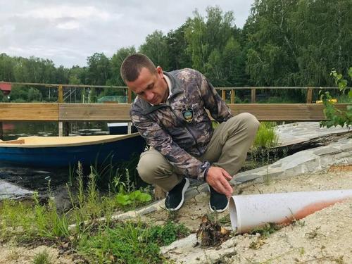 В Челябинской области на озере Увильды нашли сточную трубу и незаконный пирс