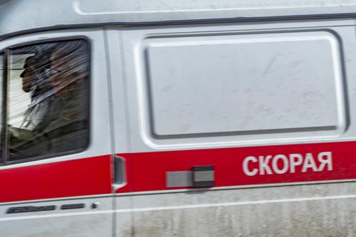 В Хабаровске при наезде рейсового автобуса на световую опору получил травмы пассажир