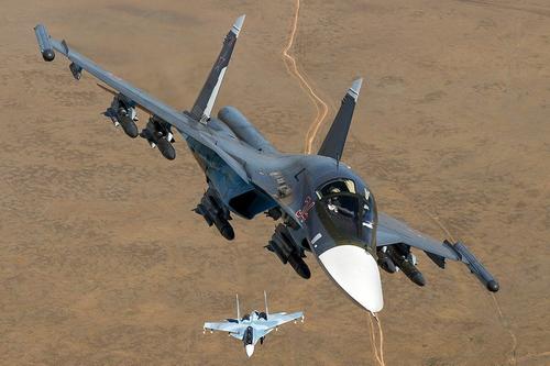 Avia.pro: самолеты ВКС России третьи сутки бомбят протурецких джихадистов на северо-западе Сирии 