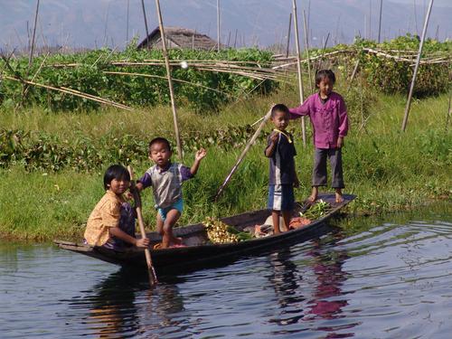 В ООН заявили, что Мьянма превращается в страну - суперраспространителя COVID-19