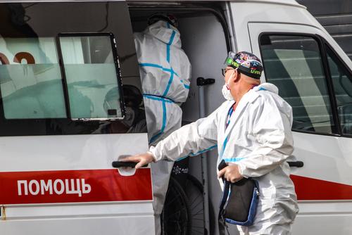 За сутки в России скончались 792 пациента с коронавирусом нового типа