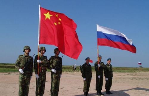 Состоялись совместные учения китайских и российских истребителей 