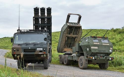 Avia.pro: США могли перебросить на Украину ракетные системы для ударов ВСУ по республикам Донбасса