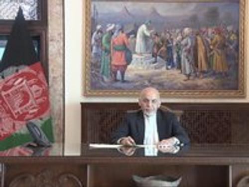 Бывший президент Афганистана укрылся в Омане