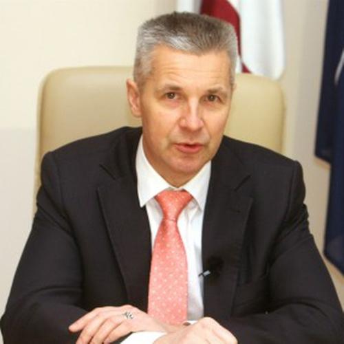 Министр обороны Латвии Пабрикс: Военная миссия в Афганистане была и в интересах Латвии