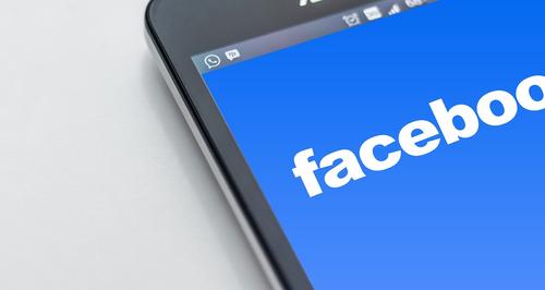 Facebook будет удалять контент, связанный с талибами