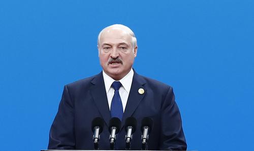 Лукашенко заявил, что западные страны никогда не прекратят давление на Белоруссию