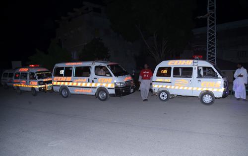 При нападении террориста-смертника на автоколонну в Пакистане погибли двое детей