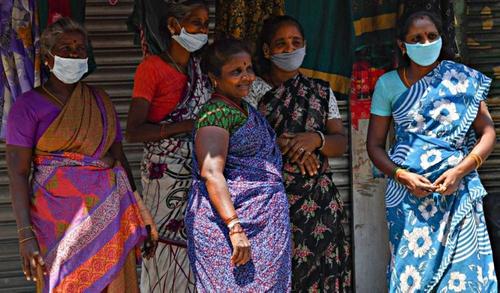 Коронавирусная ситуация в Индии играет на руку псевдоэзотерикам