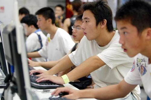 В Китае усилили надзор над геймерами-подростками