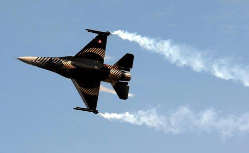 Avia.pro: турецкие истребители «устроили провокацию» против российских Су-24 на Балтике