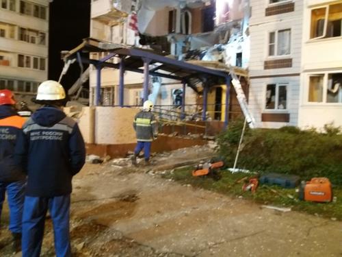 В Ногинске из-под завалов после взрыва жилого дома достали тело девочки