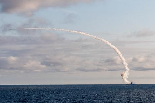 Ресурс Avia.pro: Россия способна атаковать ракетами «Калибр» из Восточного Средиземноморья любую базу США на Ближнем Востоке   