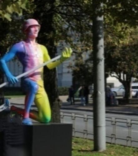 В Латвии установили новый «художественный объект»
