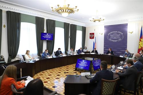 В кубанском парламенте обсудили перспективы развития пляжных территорий