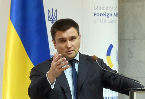Климкин: Украина окажется «в российском полуокружении» в случае «поглощения» Москвой Белоруссии