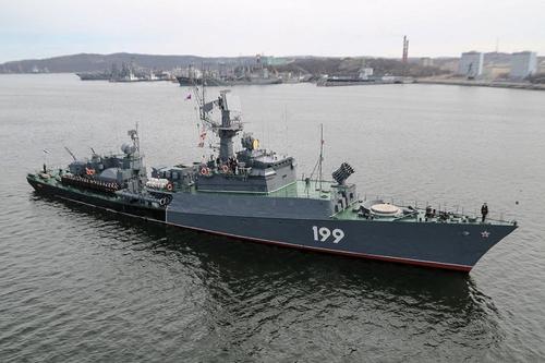 NetEasе: власти США «забили тревогу» из-за маневров российских боевых кораблей возле Аляски