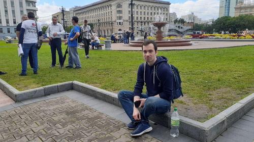 Бывшего координатора штаба Навального в Хабаровске осудили по «дадинской статье»