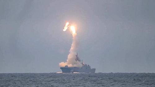 EurAsian Times: видео успешных испытаний гиперзвуковых ракет России «приводят Пентагон в бешенство»