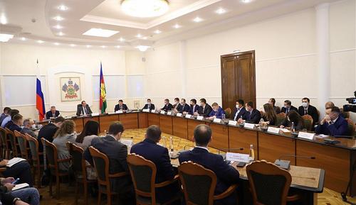 Юрий Бурлачко встретился с молодыми законодателями в Совете Федерации