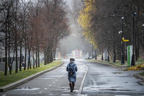 Синоптик Тишковец предупредил москвичей о перепадах температуры и давления на следующей неделе