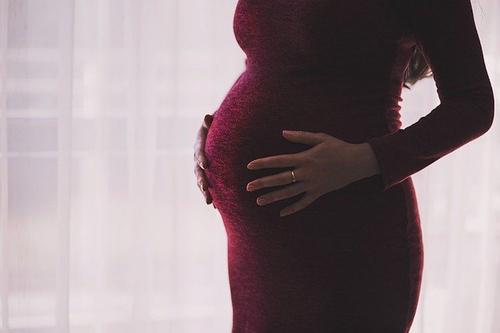 Мурашко заявил, что число беременных с COVID-19 в тяжелом состоянии увеличилось в два раза по сравнению с 2020 годом