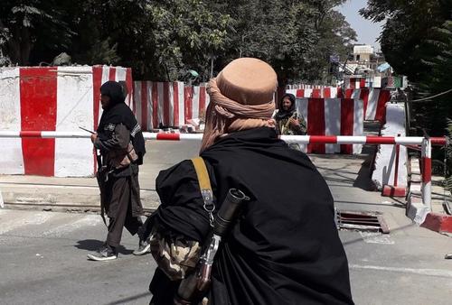 В афганской провинции погибли по меньшей мере пять человек после стрельбы и взрыва 