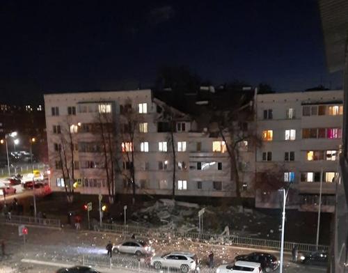 Шесть квартир были разрушены в результате взрыва газа в доме в Набережных Челнах