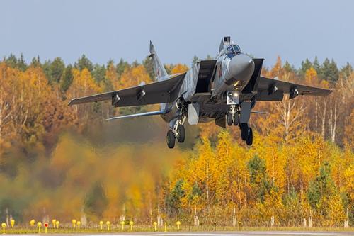 Sohu: военные США «разинули рты», когда российский МиГ-31 на сверхзвуковой скорости вошел в опознавательную зону ПВО Аляски