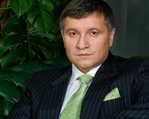 Бывший глава МВД Украины Аваков через несколько месяцев после отставки назвал её причину: «Я непростой человек»