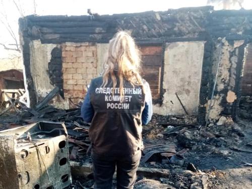 В результате пожара в доме под Воронежем погибли 33-летняя мать и пятеро её детей
