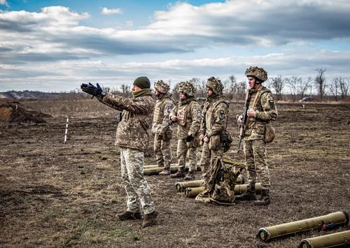 Экс-комбриг ДНР Ходаковский: вслед за Старомарьевкой войска Украины могут занять и другие позиции в Донбассе