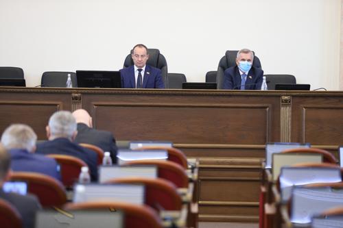 Бюджет Краснодарского края на три года утвердили в первом чтении