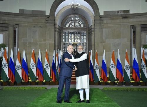 Военный эксперт Владимир Прохватилов объяснил, почему Индия покупает оружие у России