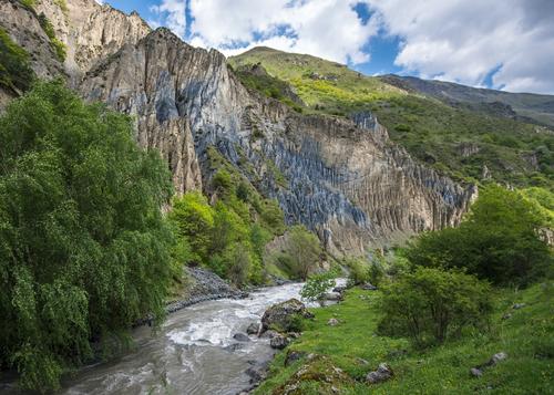 Кавказским государственным заповедником хотят пожертвовать ради горнолыжного курорта