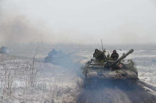 Avia.pro: в случае нападения Киева на ДНР и ЛНР Россия может атаковать армию Украины с семи направлений