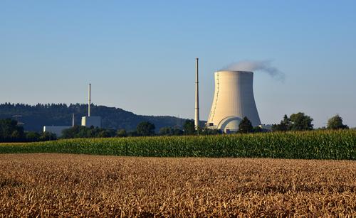 «Гринпис» выступил против признания атомной энергии и газа экологичными источниками энергии